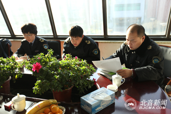 北京市教委评估领导组来我院评估指导
