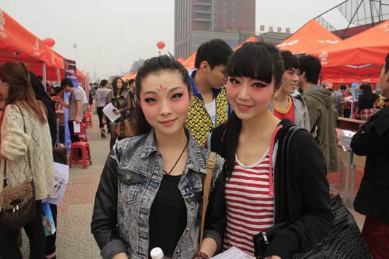 北京现代音乐学院2012届毕业生才艺展示暨艺术人才推介会成功举办