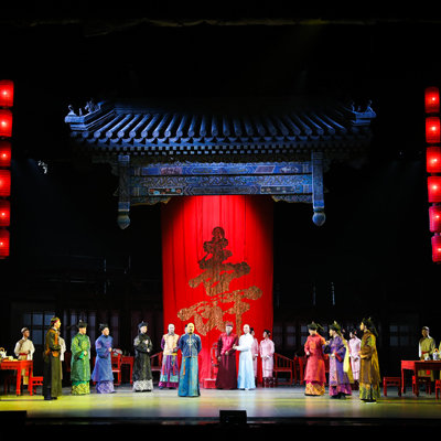 2018年,北京现代音乐研修学院历时八年精心打磨的大型原创历史传奇音乐剧《天地运河情》在北京天桥艺术中心首演,该剧是一部从国家战略高度重新审视并深刻挖掘的优秀的大运河历史文化遗产的舞台剧作品,更是首部大运河题材的大型原创音乐剧作品,也是国家宝藏“潞河督运图“和世界非物质文化遗产“中国大运河”两项文化遗产的世纪交融,获得2018国家艺术基金和北京文化艺术基金双项基金的支持。截至2019年北京站巡演结束,共有3万余名观众走进剧场观看演出,共同见证了运河文化的传播。