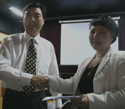 2007年,北音与澳大利亚国际音乐学院举行合作办学签约仪式。