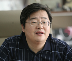 2011年5月25日,北京市文化创意产业促进中心主任梅松视察九棵树数字文化产业聚集区。